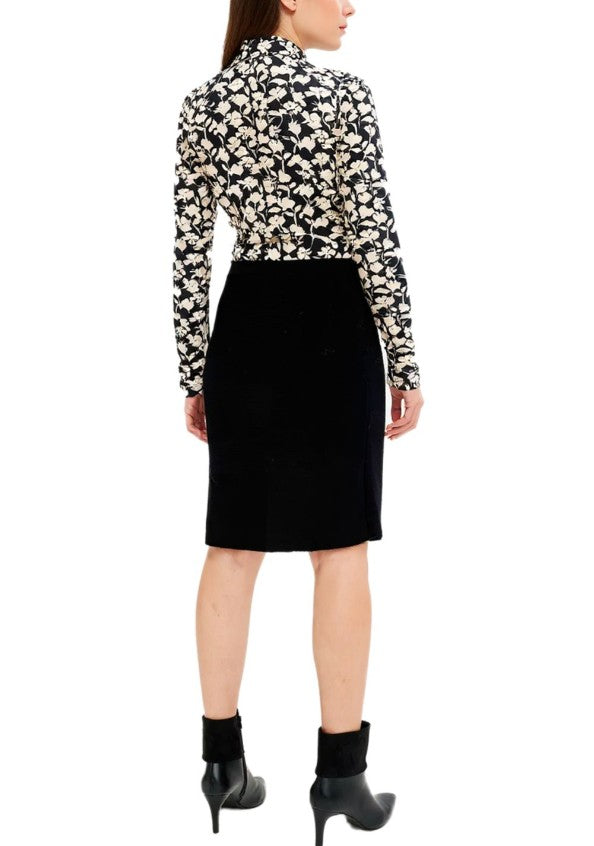 Women's flared midi skirt, stylish knit skirt,black